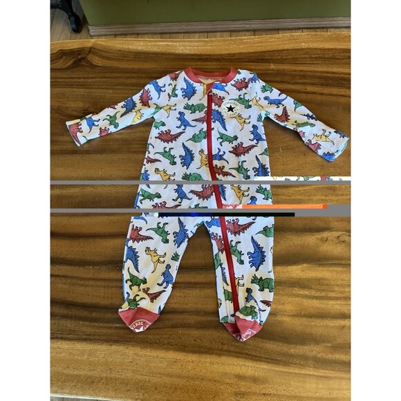 11 Piece Newborn (0-3 Months) Baby Boy/Girl Sleepers Lot - Picture 10 of 16